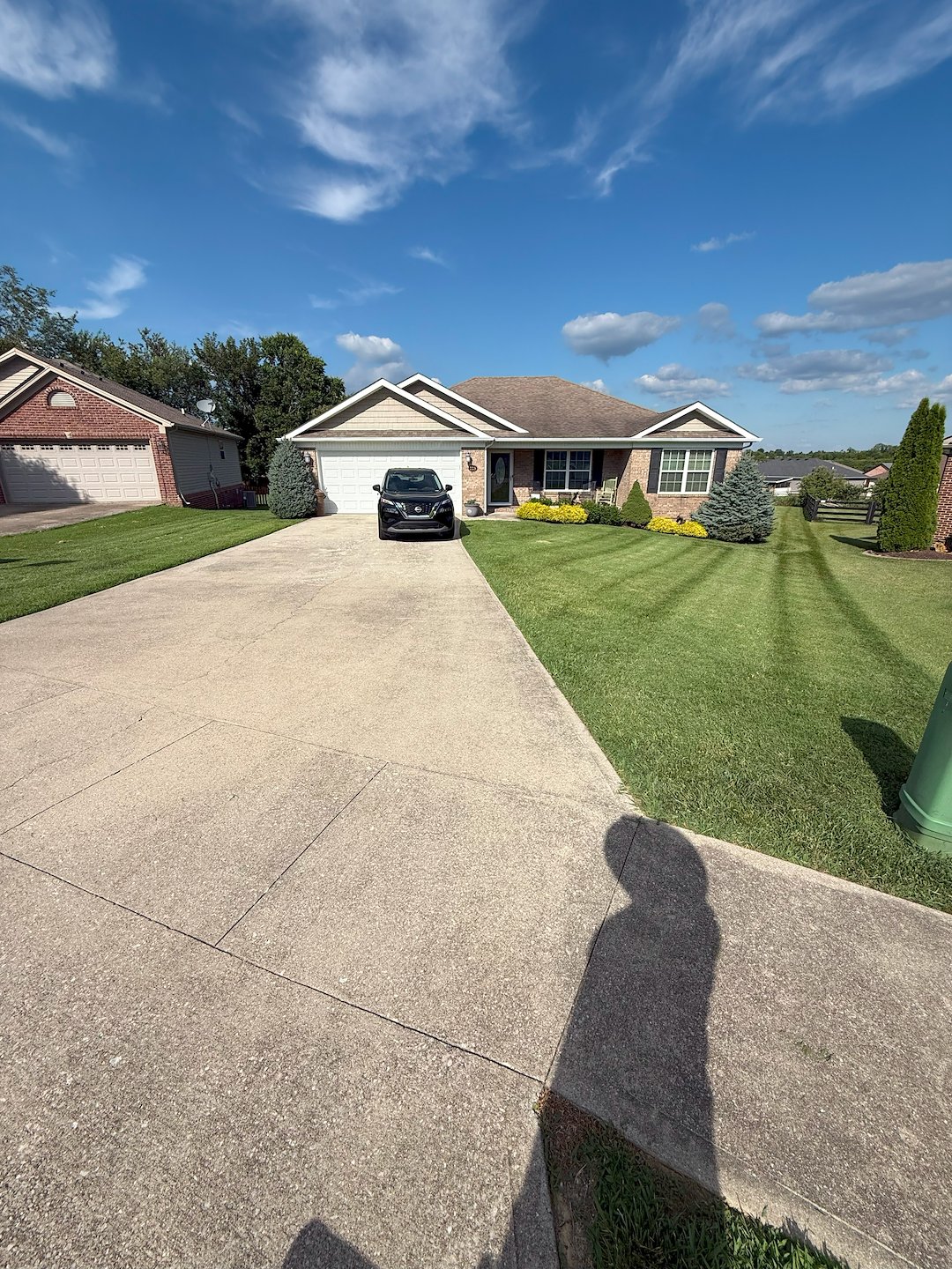 Professional Lawn Mowing Service in Richmond KY - Weekly Mowing